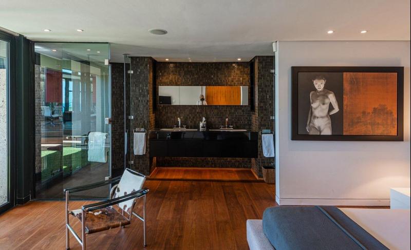 5 Bedroom Property for Sale in Bantry Bay Western Cape
